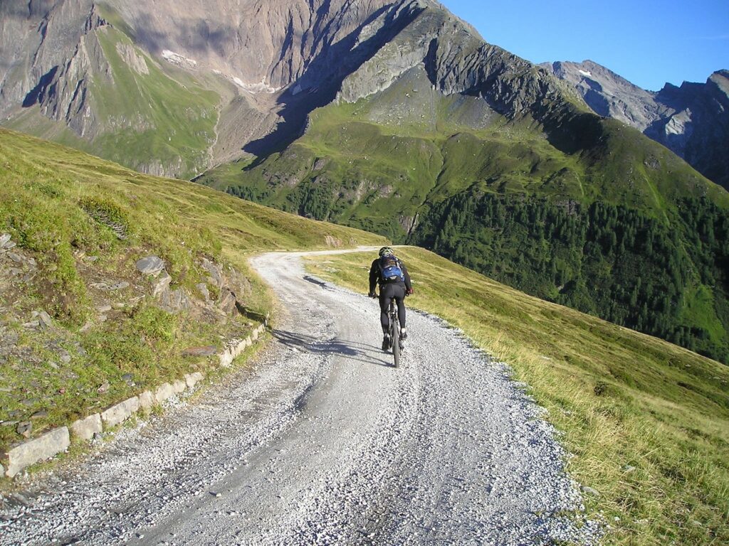 Gravel Cycling